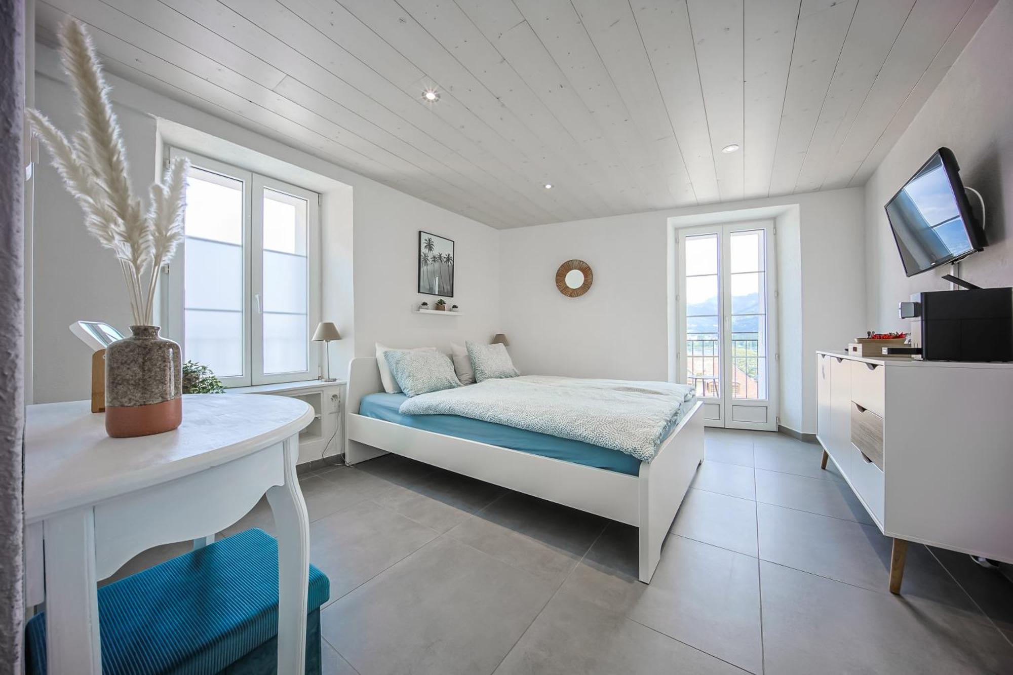 Aloha Chambres Port-Valais Esterno foto